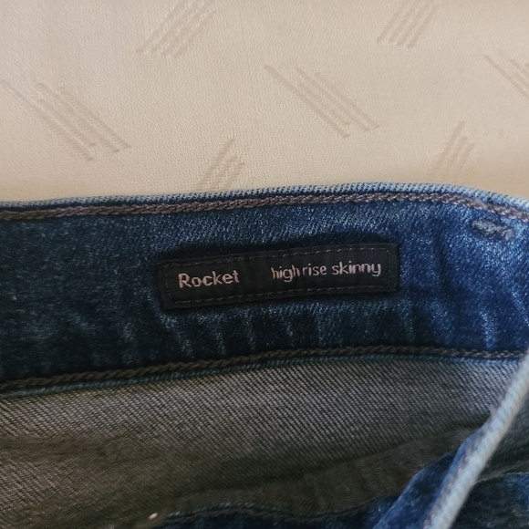 Unworn Ladies Citizens of Humanity Jeans - Picture 4 of 5